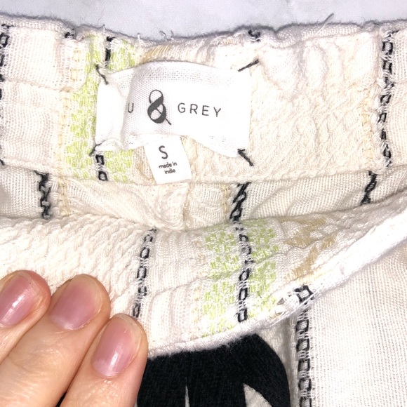 4 for $25 LOU & GREY Colorful Embroidered Shorts - Picture 4 of 5